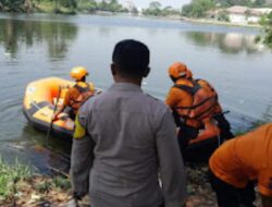 Polsek Cibinong Bersama Instansi Terkait Olah TKP Dan Lakukan Pencarian Terkait Orang Tenggelam Di Setu Citatah, Cibinong