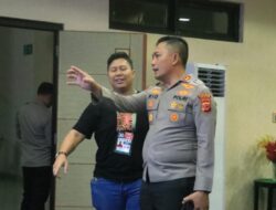 Kapolres Bogor Tinjau Langsung Pengamanan Pertandingan Sepak Bola BRI Liga 1 di Stadion Pakansari