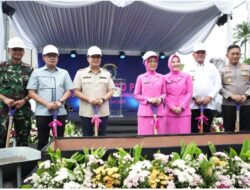 Rudy Susmanto Lakukan Peletakan Batu Pertama Pembangunan Gedung Bhayangkari Kabupaten Bogor
