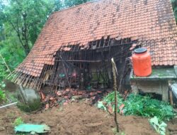 Tanah Bergerak di Desa Padangjaya Majenang  Cilacap, Puluhan Rumah Warga Terdampak