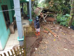 Puluhan Rumah Alami Kerusakan di Desa Padangjaya, 39 Keluarga Terpaksa Mengungsi