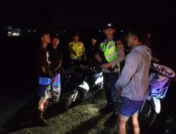 Polsek Bumiayu Gelar Patroli Malam, Beri Himbauan Kamtibmas kepada Para Pemuda Untuk Cegah Aksi Kriminalitas