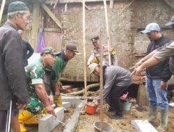 Pemdes Palasari Girang Kalapanunggal Rehab Total Rumah Ibu Ningsih